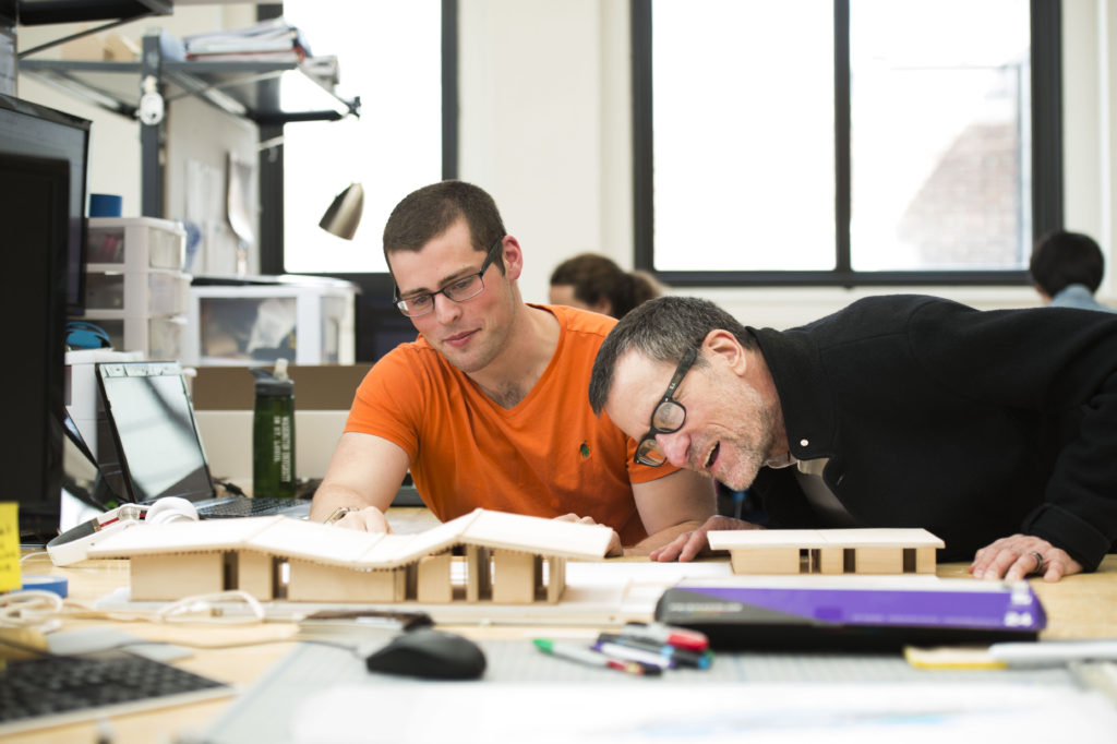 Dean Bruce Lindsey with students in architecture class taught by professor Stephen Leet. Photos by Joe Angeles/WUSTL Photos